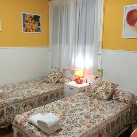 Hostal Valls Barcelona Zimmer foto